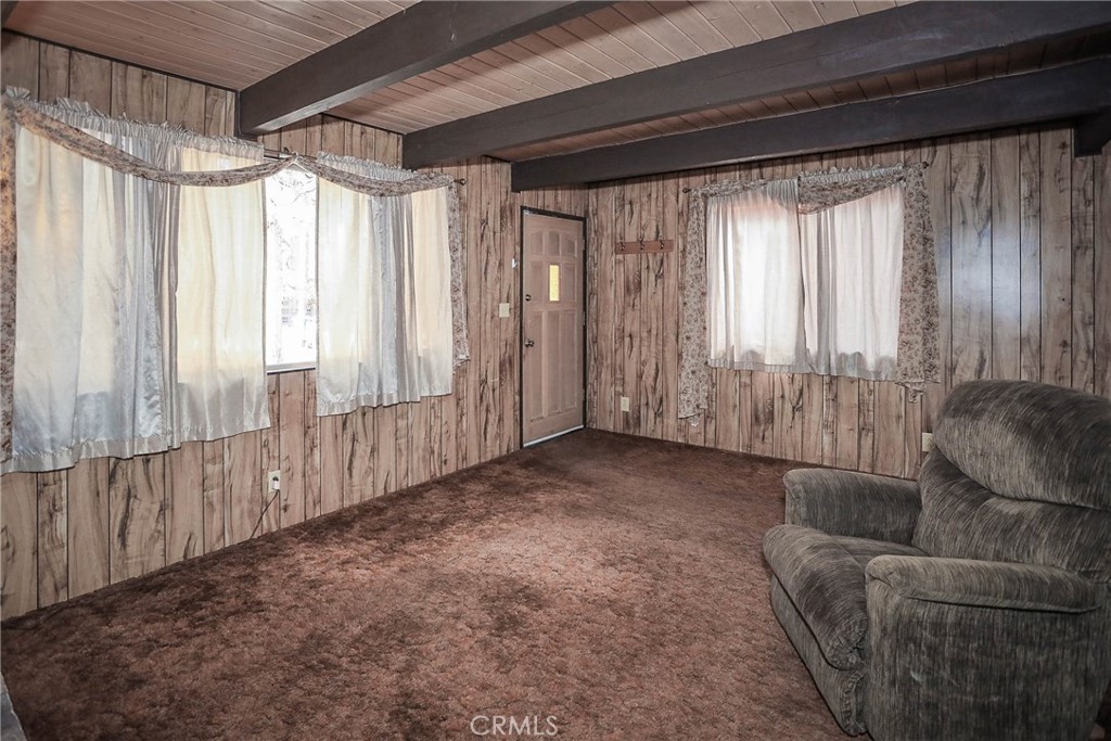 409 Kern Avenue Property Photo 4