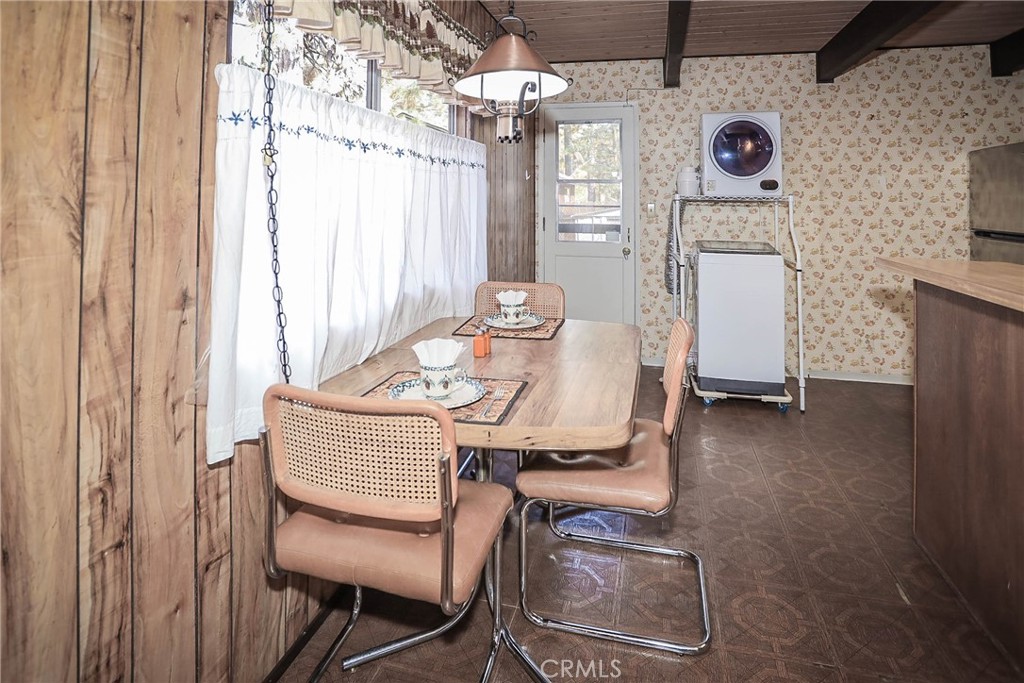 409 Kern Avenue Property Photo 6