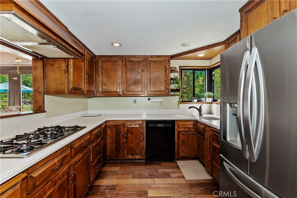 23167 Brookside Road Property Photo 16