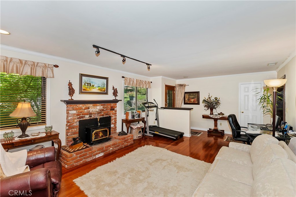 23167 Brookside Road Property Photo 17