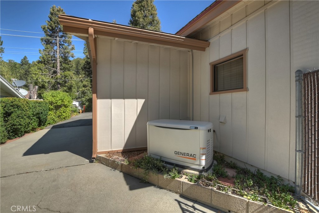 23167 Brookside Road Property Photo 32