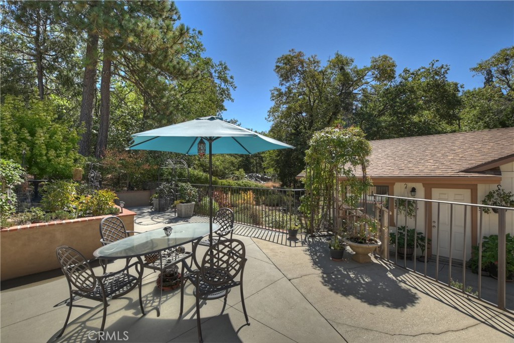 23167 Brookside Road Property Photo 35