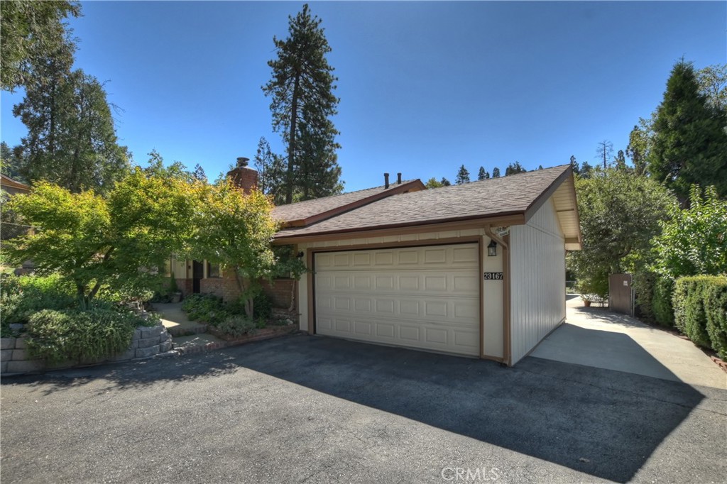 23167 Brookside Road Property Photo 43