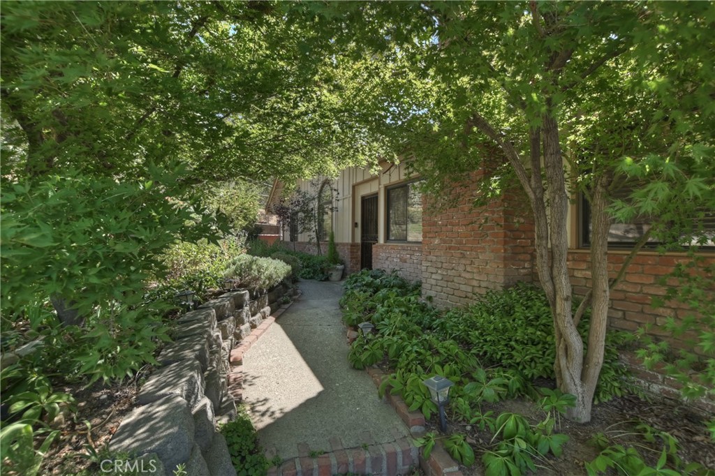 23167 Brookside Road Property Photo 43