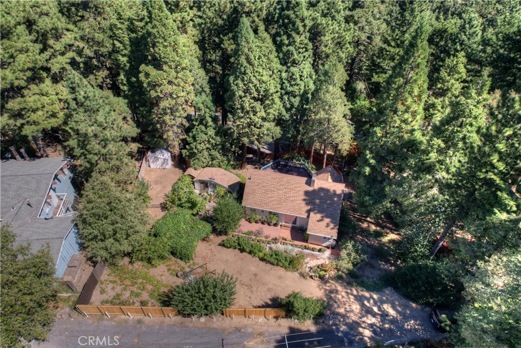 22911 Crest Forest Drive Property Photo 2