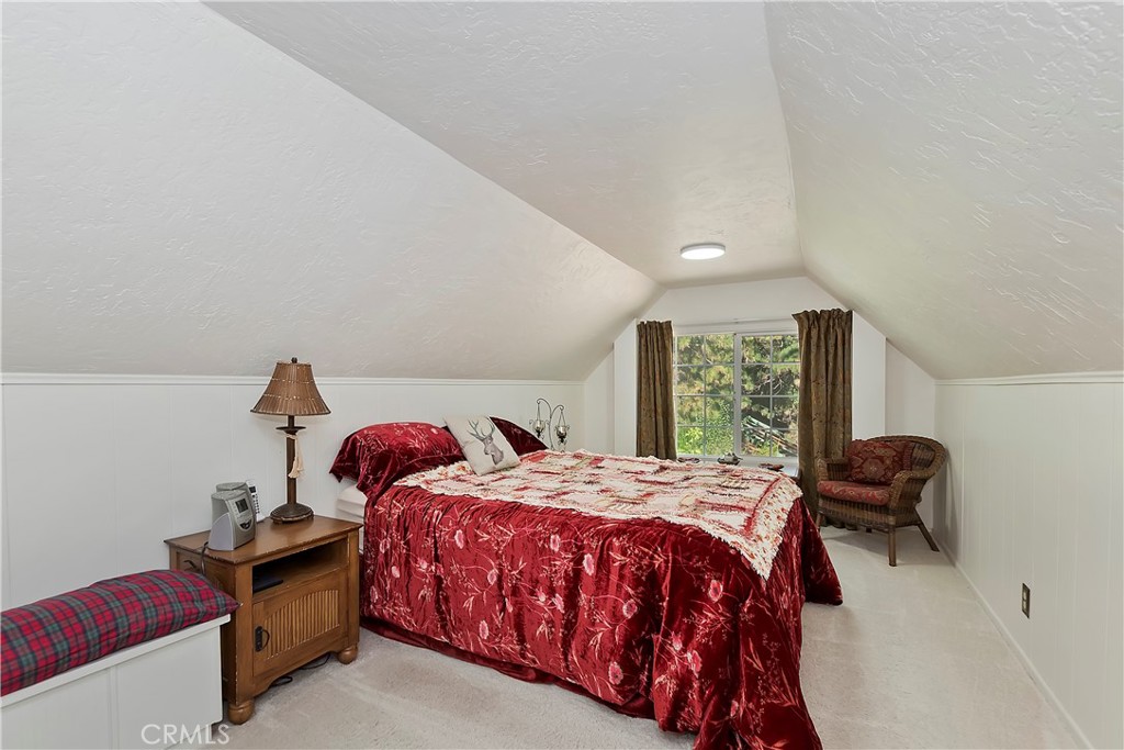 22911 Crest Forest Drive Property Photo 15