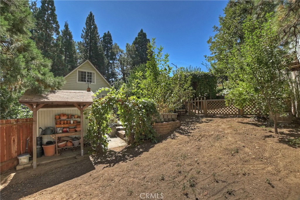 22911 Crest Forest Drive Property Photo 37