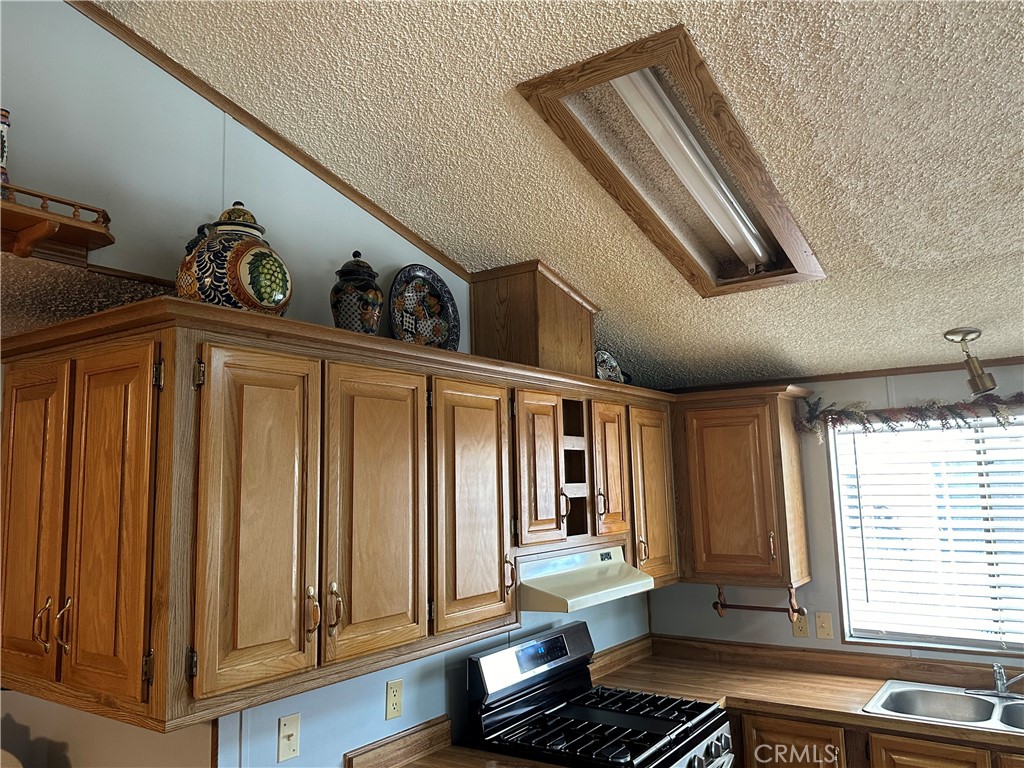 25140 W Posey Drive Property Photo 31