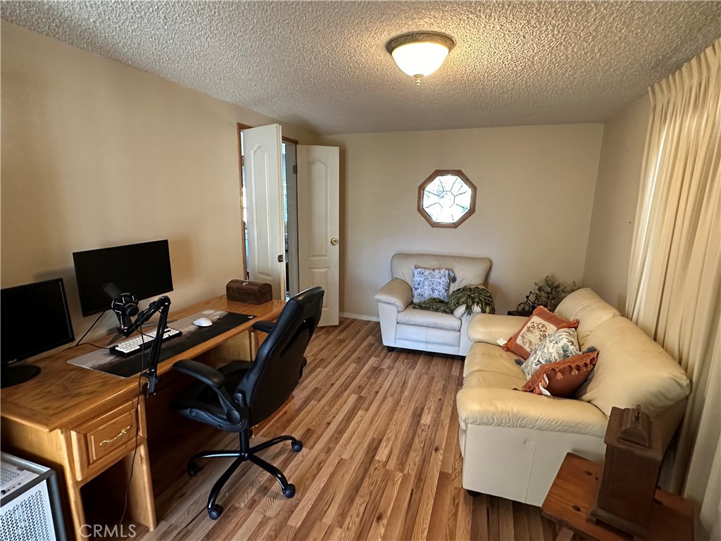25140 W Posey Drive Property Photo 34