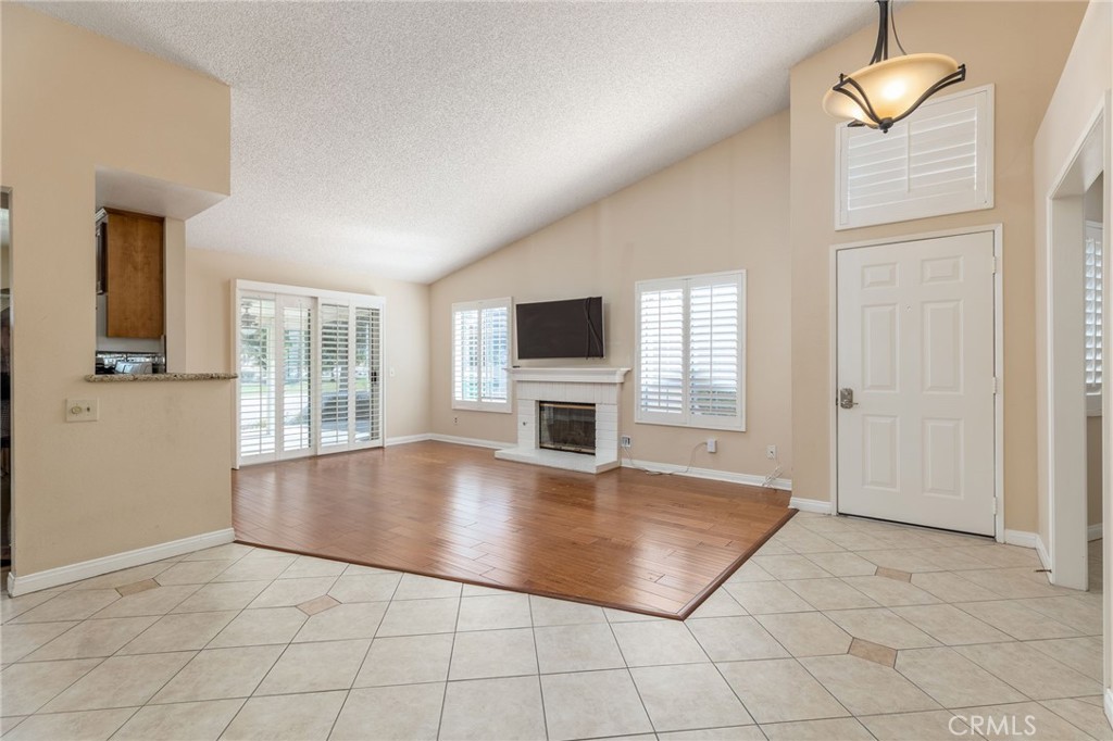 952 Olympic Avenue Property Photo 4