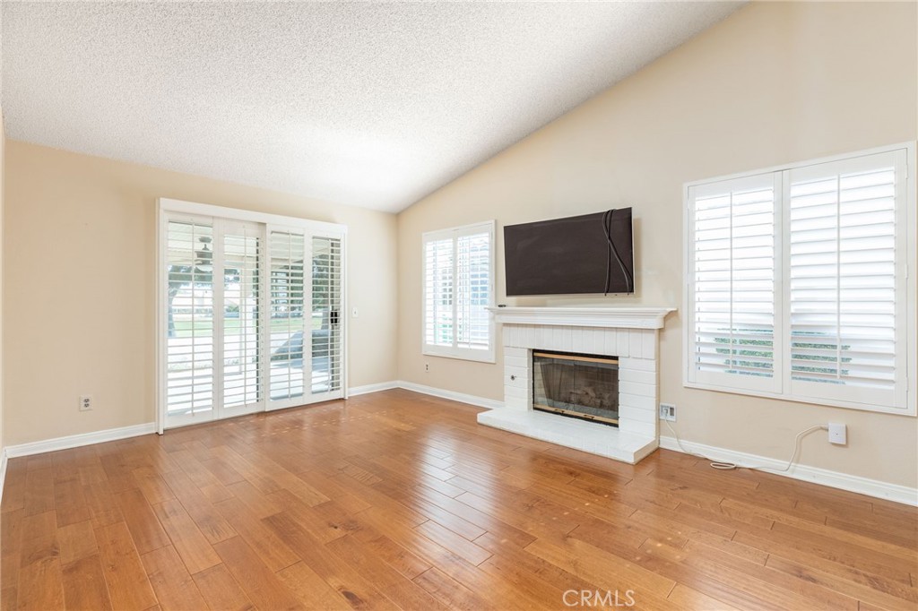 952 Olympic Avenue Property Photo 5