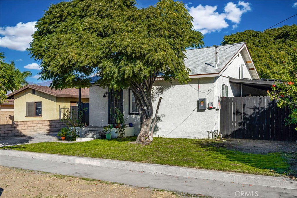 1130 Webster Street Property Photo 2
