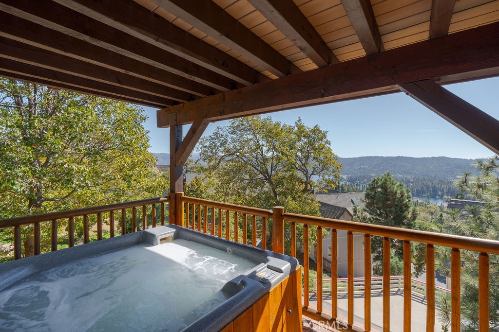 27721 Caribou Drive Property Photo 9