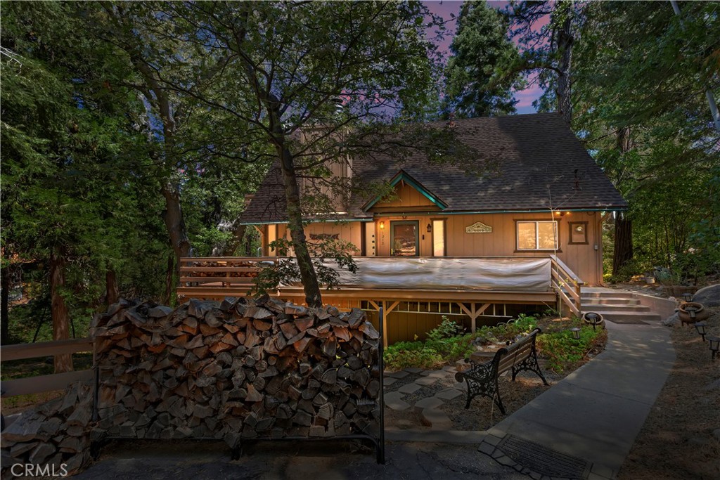 1213 Jungfrau Drive Property Photo 1