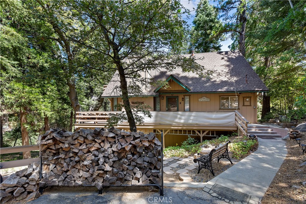 1213 Jungfrau Drive Property Photo 3