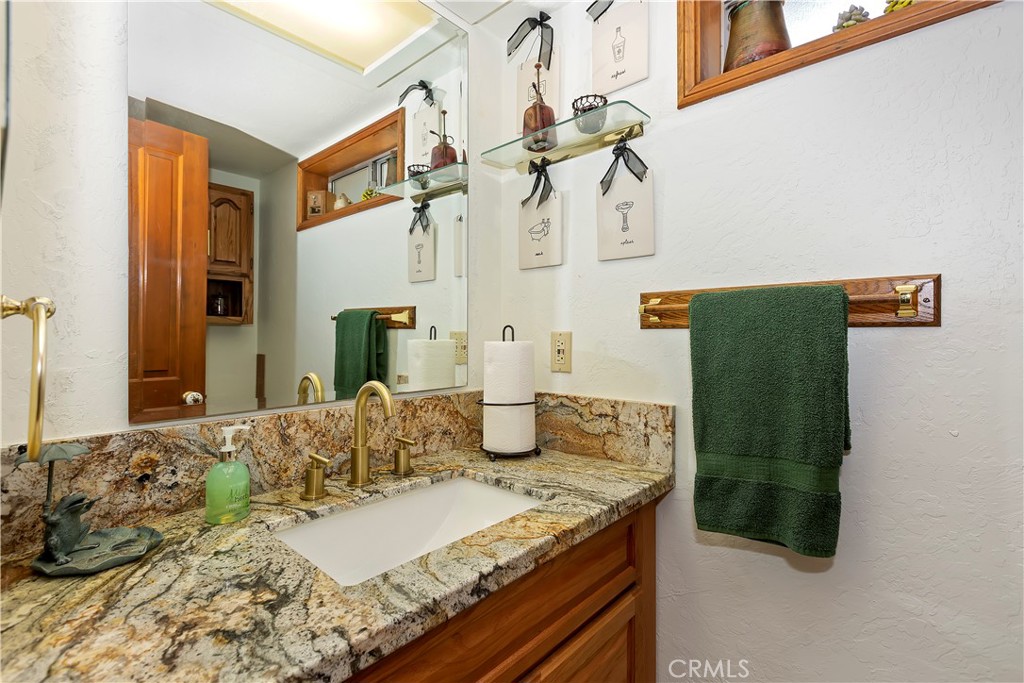 1213 Jungfrau Drive Property Photo 12