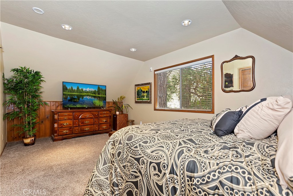 1213 Jungfrau Drive Property Photo 15