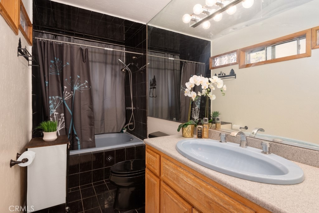 43103 Monterey Street Property Photo 15