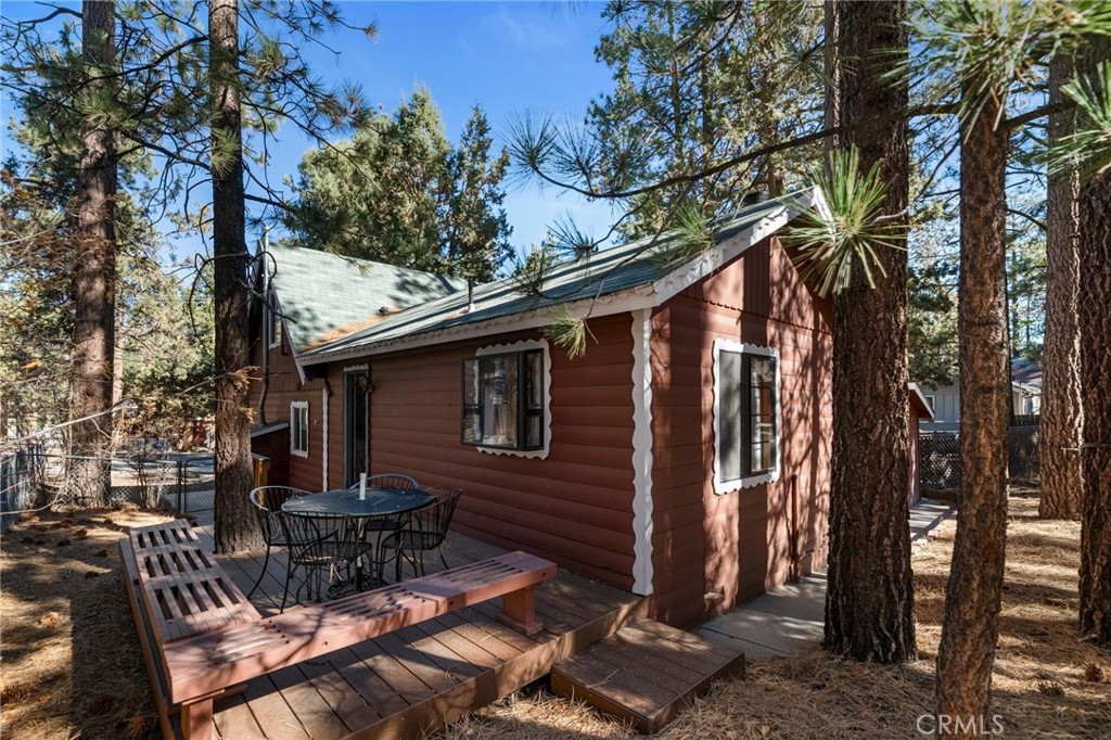 400 Shakespeare Lane Property Photo 11