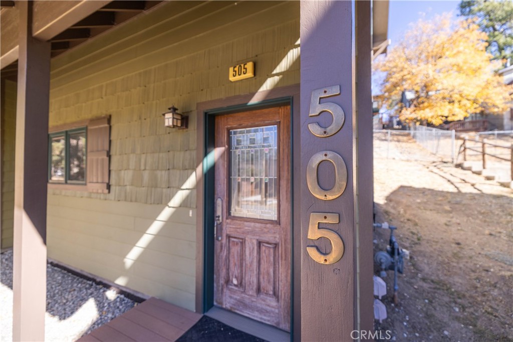 505 Lakewood Lane Property Photo 3