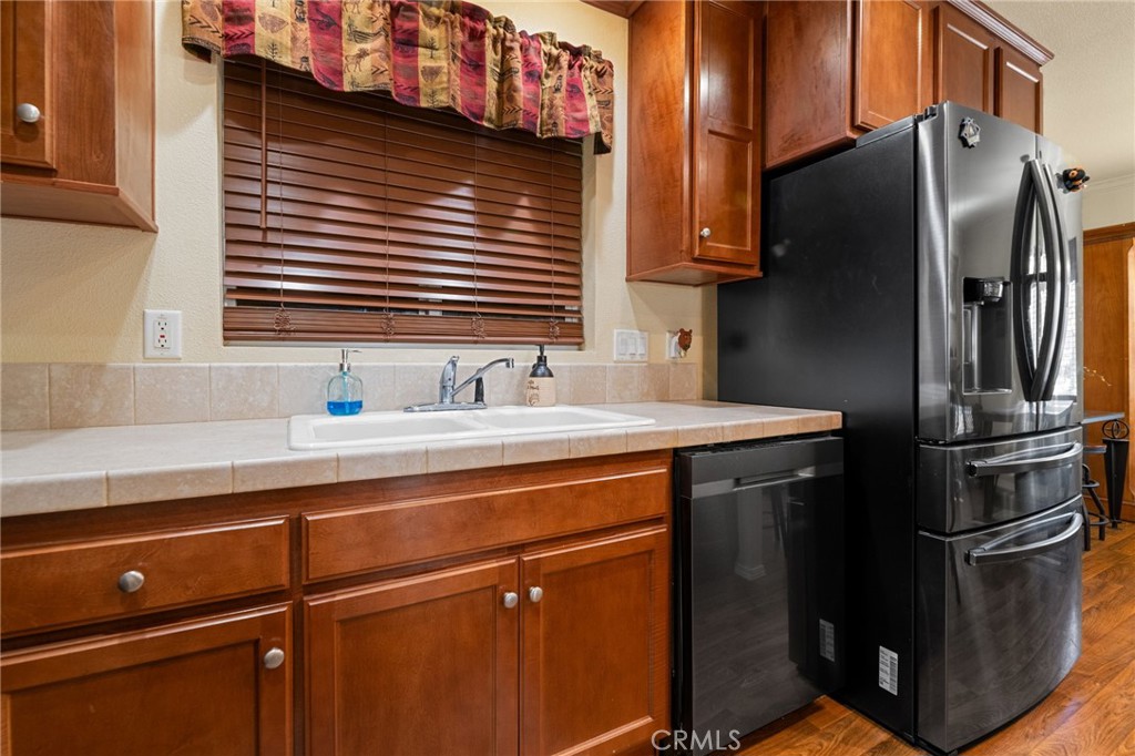 391 Montclair Drive 99 Property Photo 15