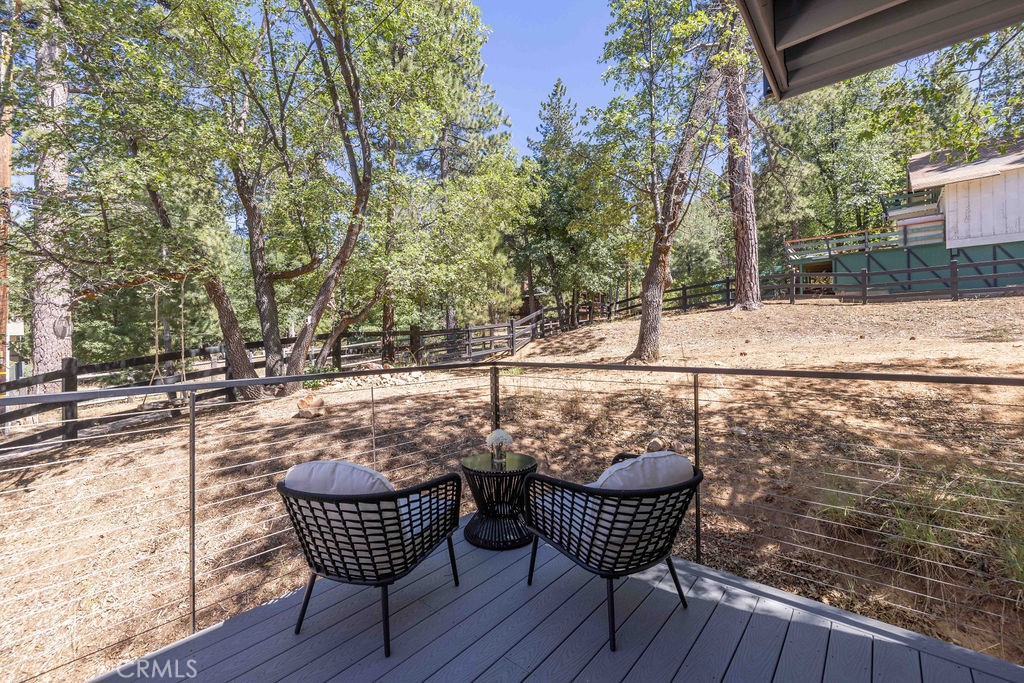 796 Ford Property Photo 13