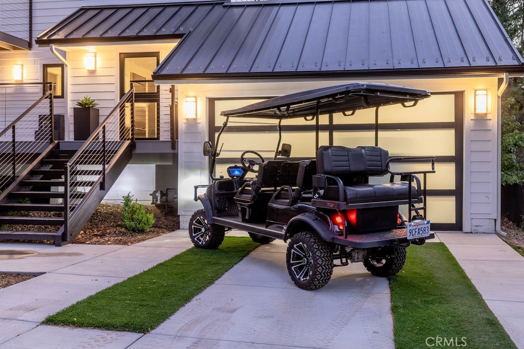 796 Ford Property Photo 55