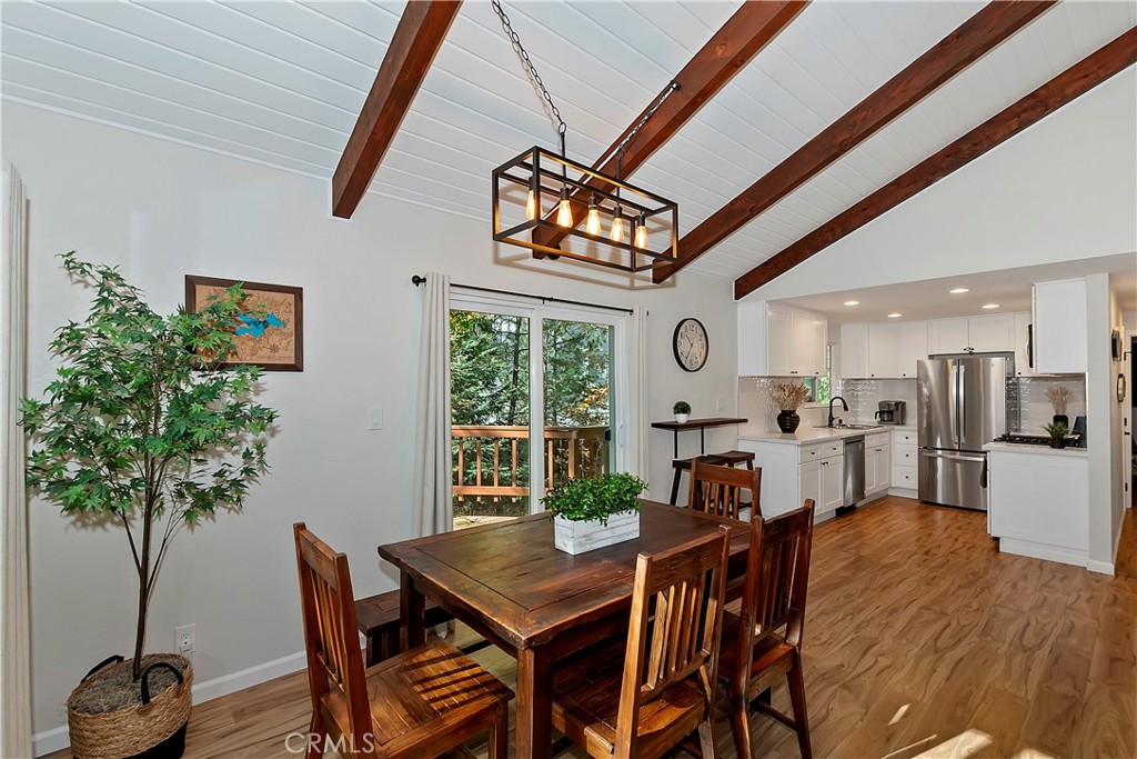 26625 Pinehurst Drive Property Photo 10