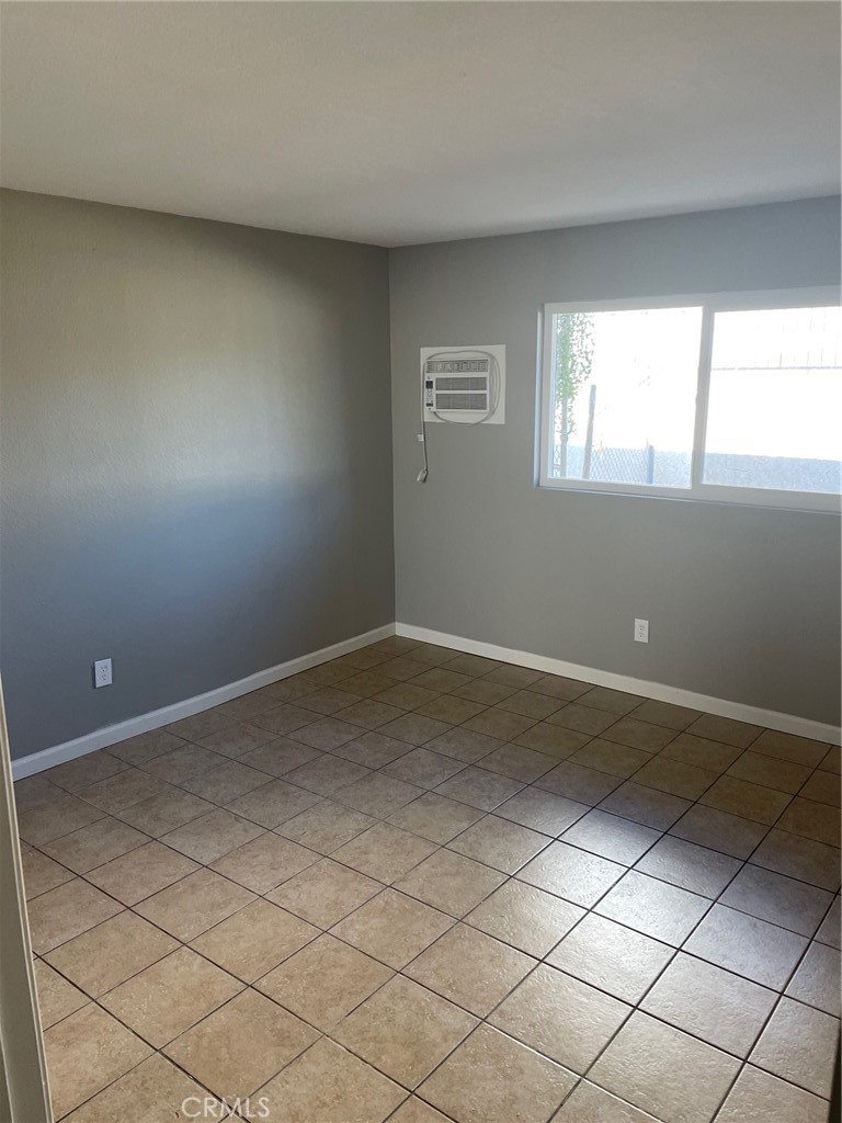 24238 Postal Avenue Property Photo 13