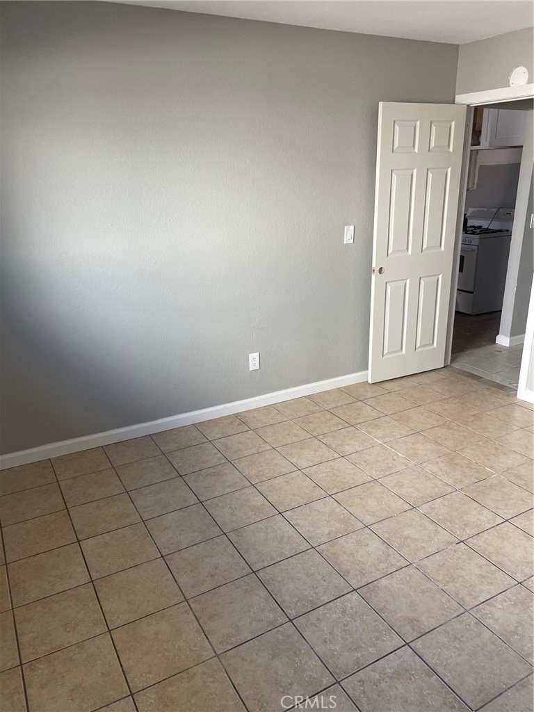 24238 Postal Avenue Property Photo 15