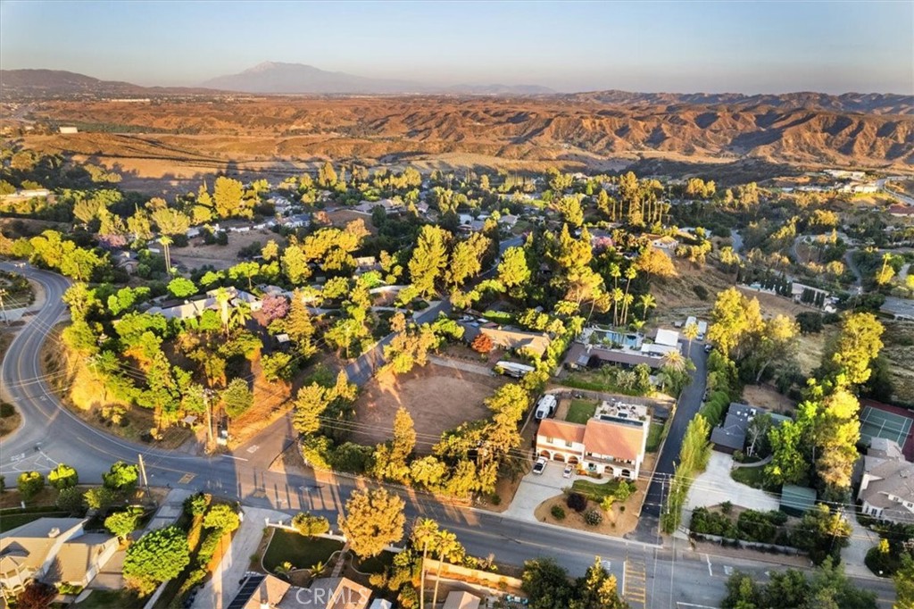31049 E Sunset Drive S Property Photo 6