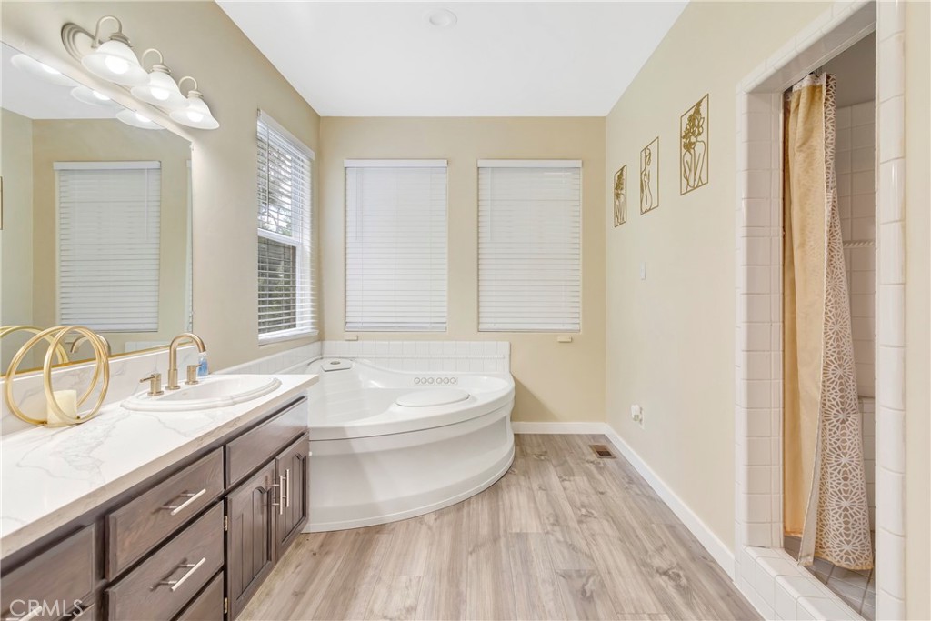 288 N Fairway Drive Property Photo 18