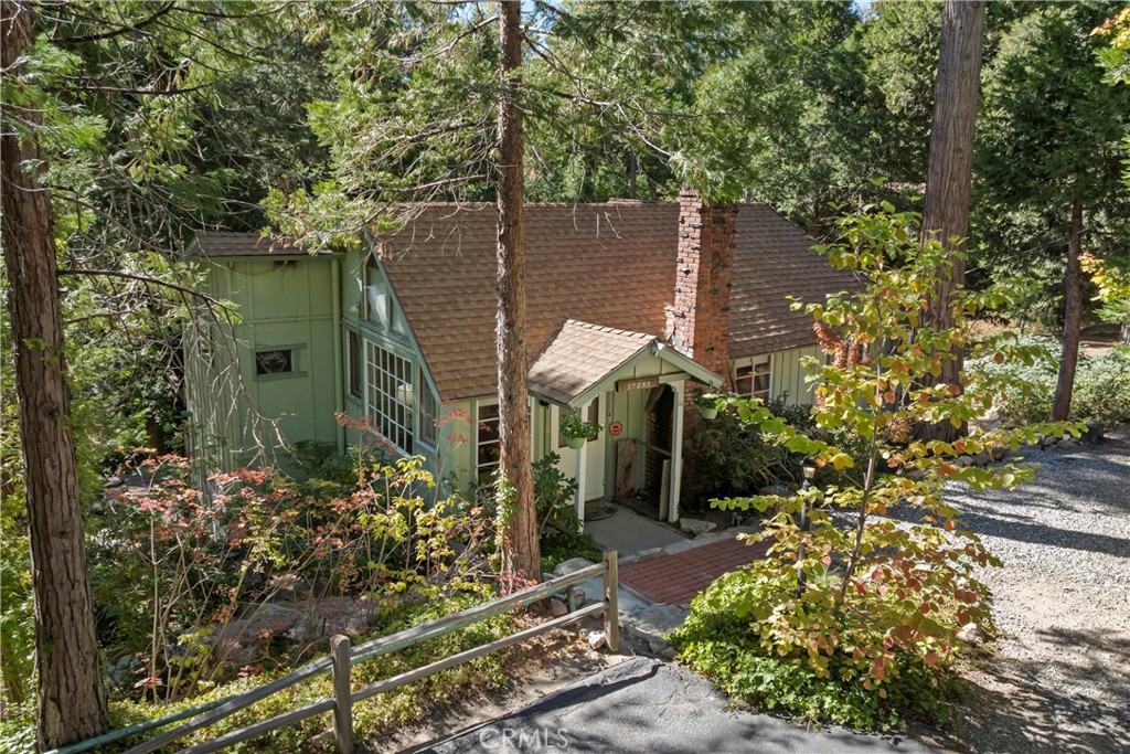 27255 Little Bear Road Property Photo 2