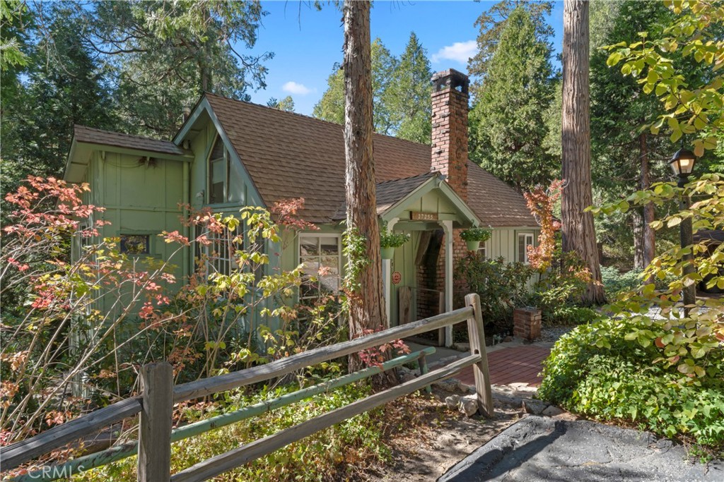 27255 Little Bear Road Property Photo 3