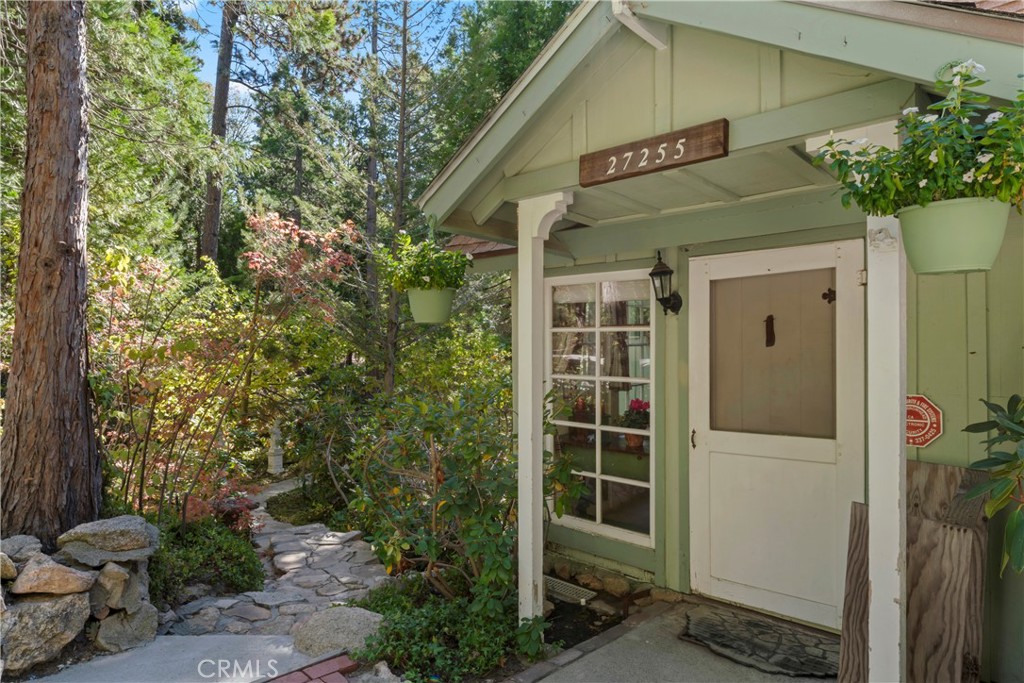 27255 Little Bear Road Property Photo 6
