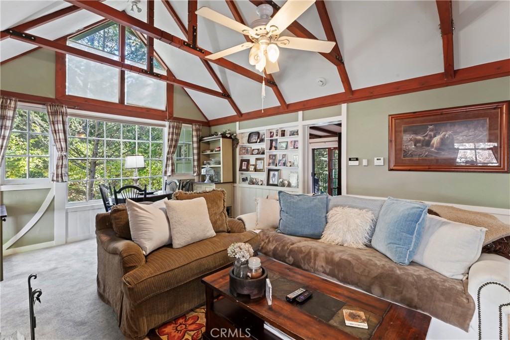 27255 Little Bear Road Property Photo 8