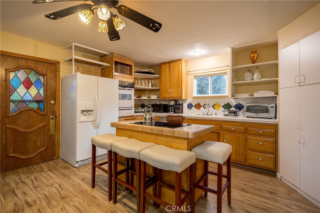 351 Pine Lane Property Photo 4
