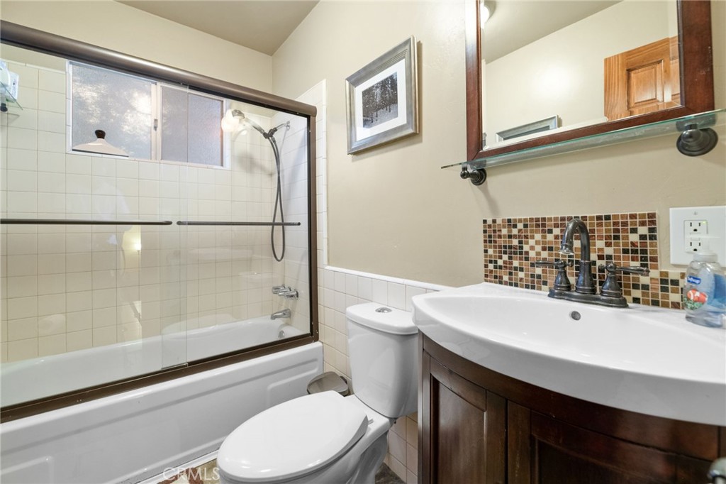 1265 Balsam Drive Property Photo 17
