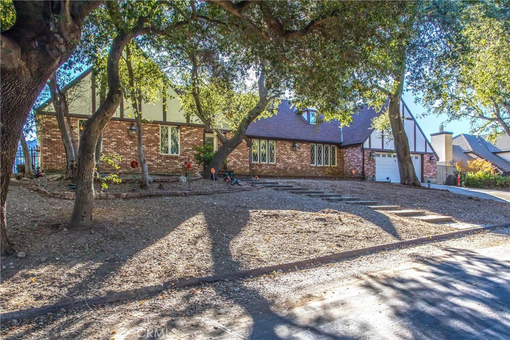 37095 Oak View Road Property Photo 4