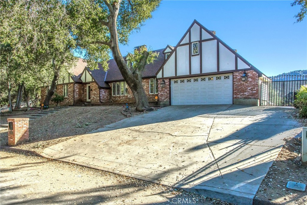 37095 Oak View Road Property Photo 5