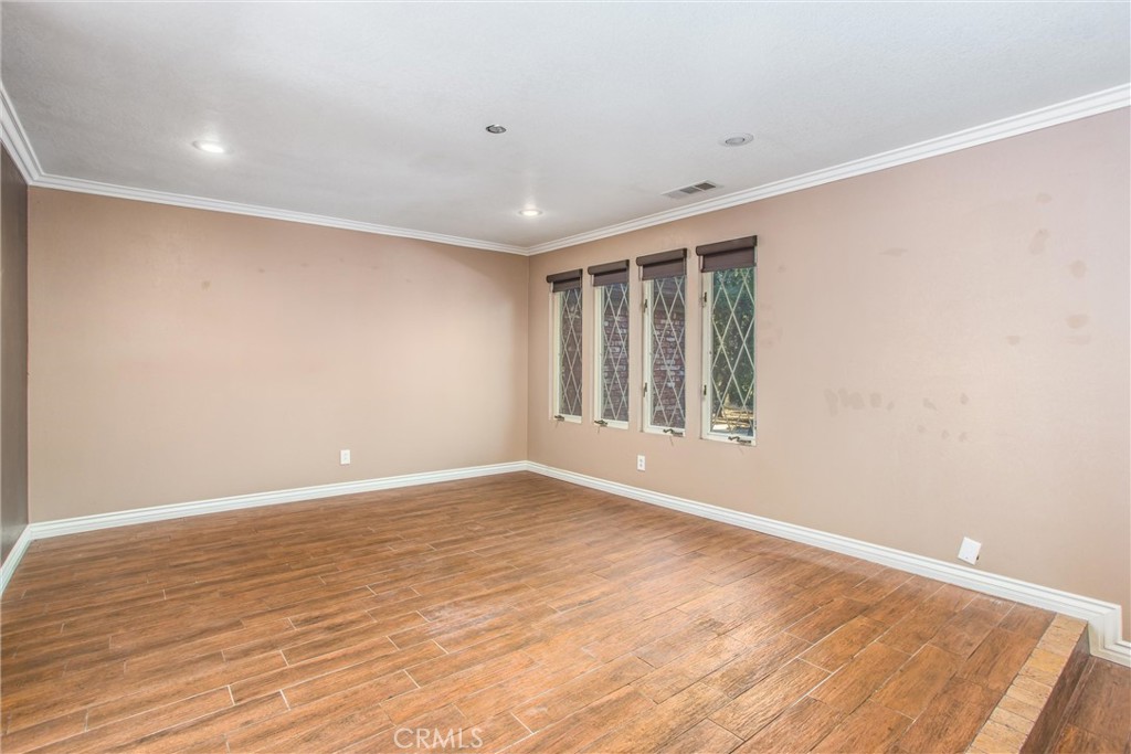 37095 Oak View Road Property Photo 11