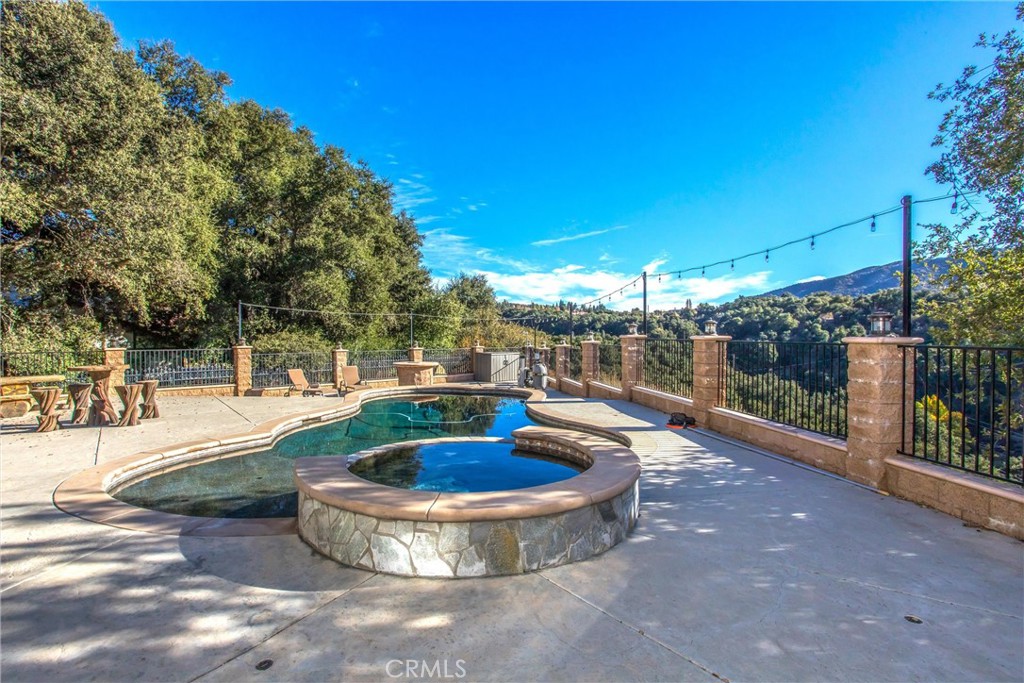 37095 Oak View Road Property Photo 56