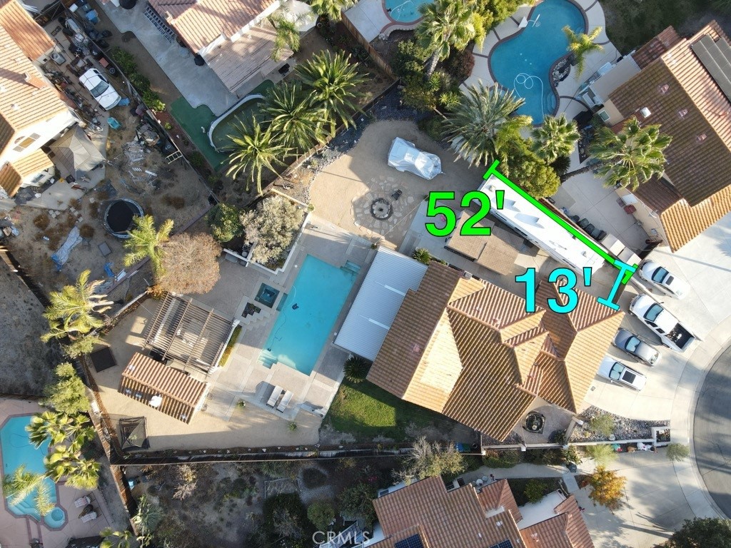39998 Stamos Court Property Photo 6