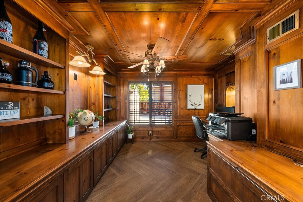 39998 Stamos Court Property Photo 19