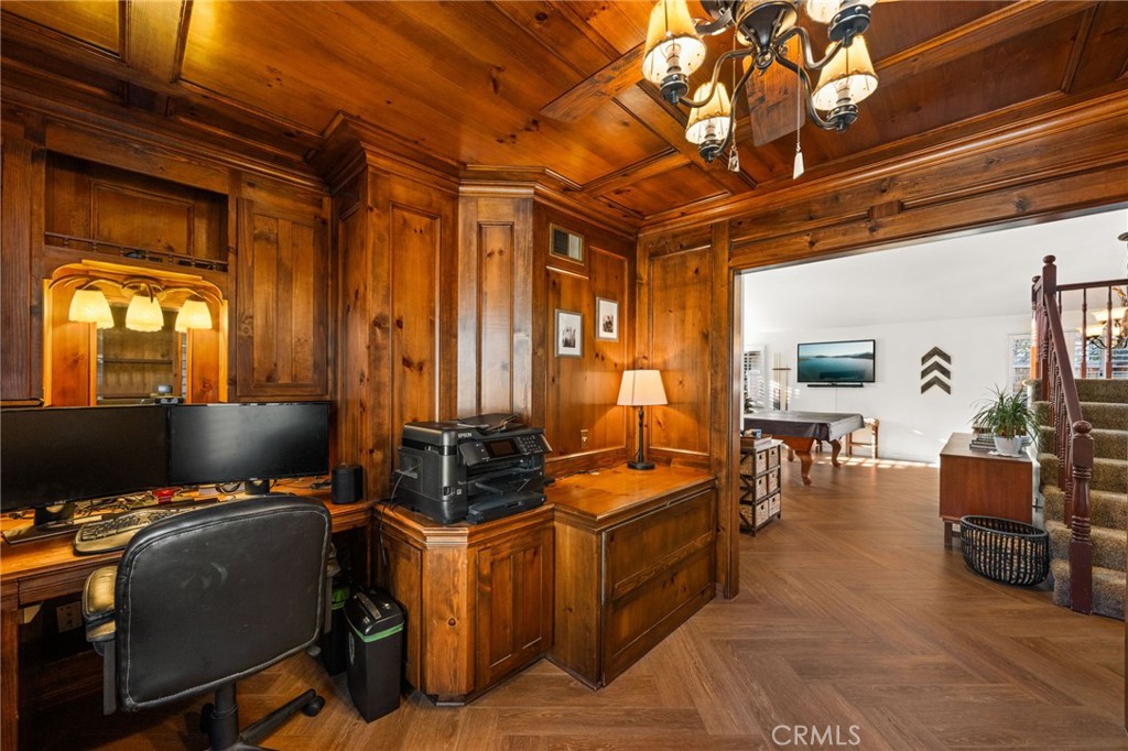 39998 Stamos Court Property Photo 20