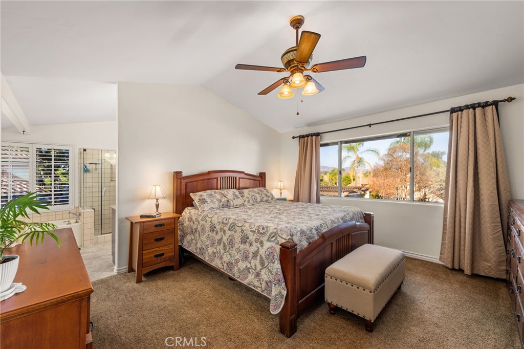39998 Stamos Court Property Photo 24