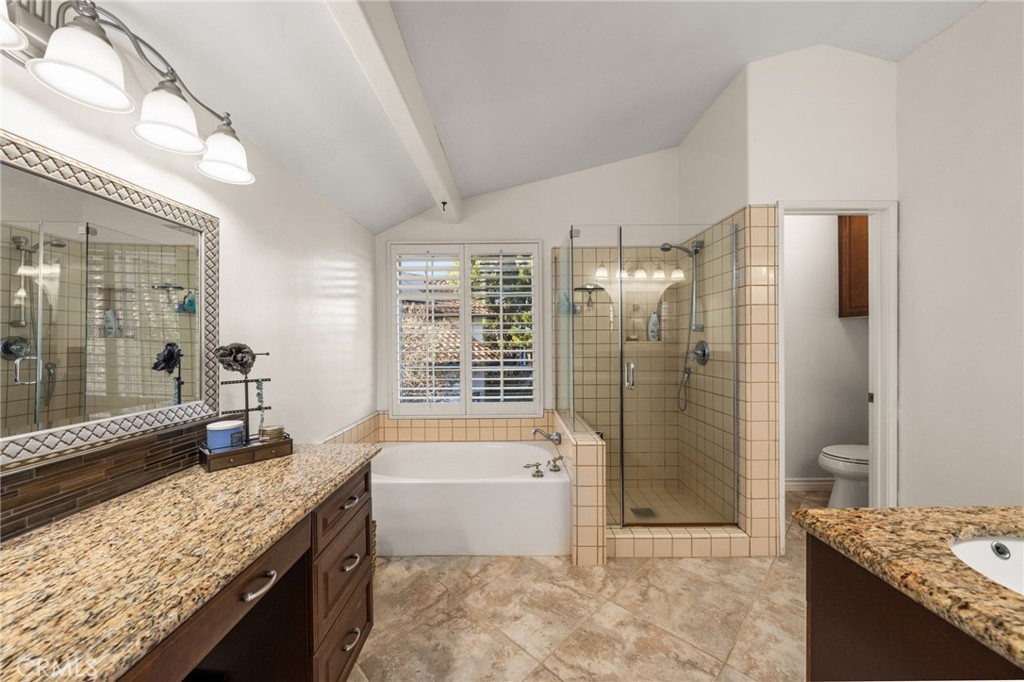 39998 Stamos Court Property Photo 26