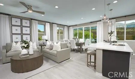 2570 Amaranth Street Property Photo 3