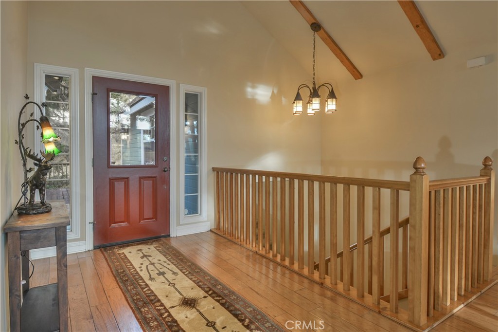 173 Grizzly Road Property Photo 4