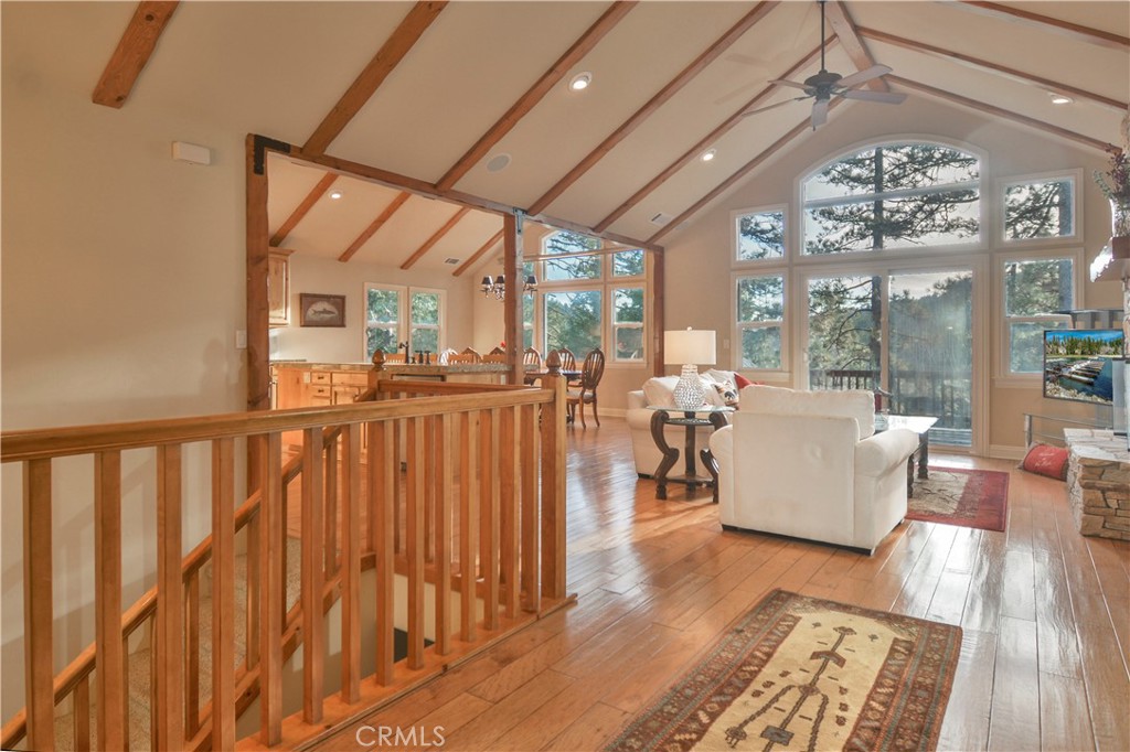 173 Grizzly Road Property Photo 5
